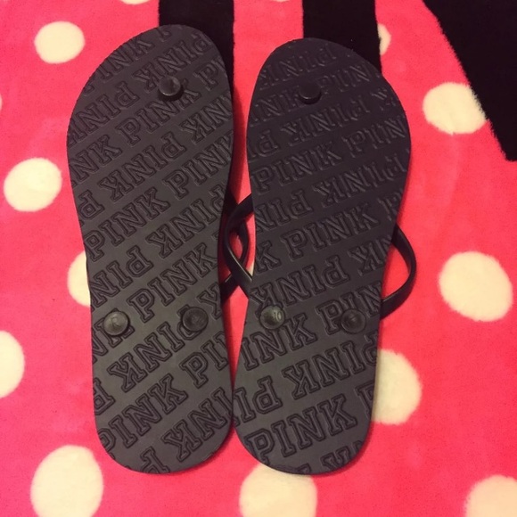 VS Pink tied dyed towel flip flop set - Picture 4 of 4